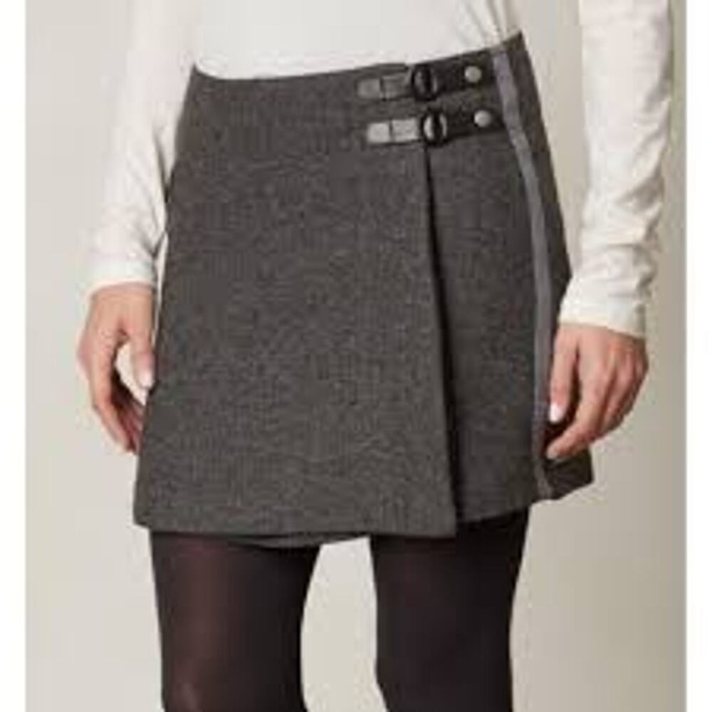 Prana Gray Mini Skirt with Buckle Detail